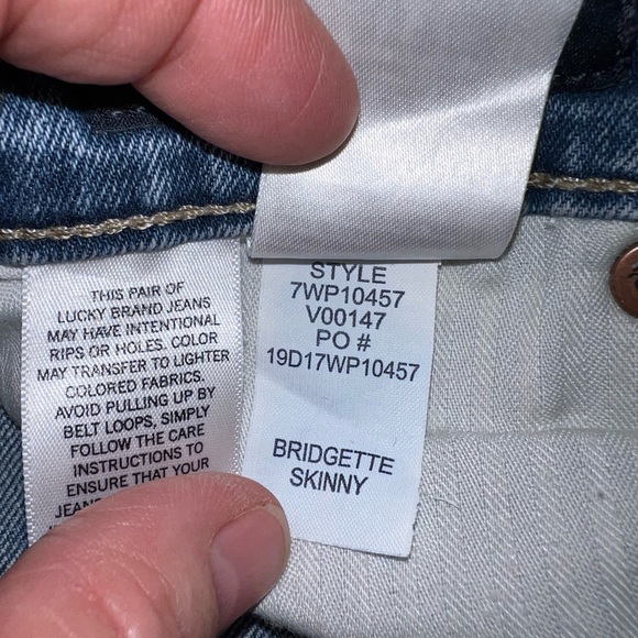 Lucky brand BRIDGETTE SKINNY Distressed/Ripped Denim Jeans Size 0/25. Light wash - Picture 5 of 10